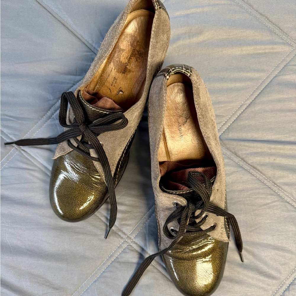 Dromedaris Leather Lace-Up Olive Green Oxford Shoes - Picture 2 of 11